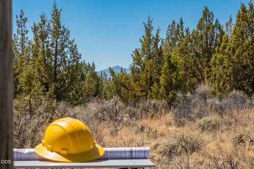 lot-5-0 Sw Waterhole Place, Terrebonne, OR, 97760 | Card Image
