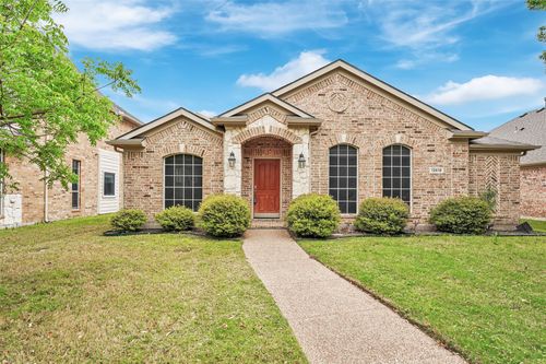 12618 Red Hawk Dr, Frisco, TX, 75033-1627 | Card Image