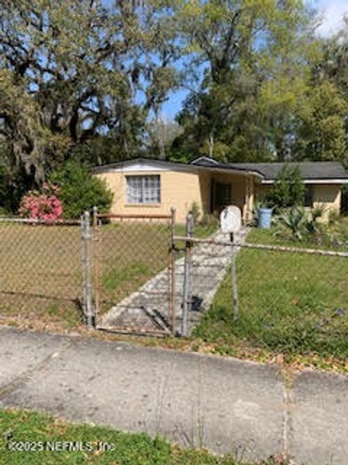 1595 W 33rd St, JACKSONVILLE, FL, 32209-3255 | Card Image
