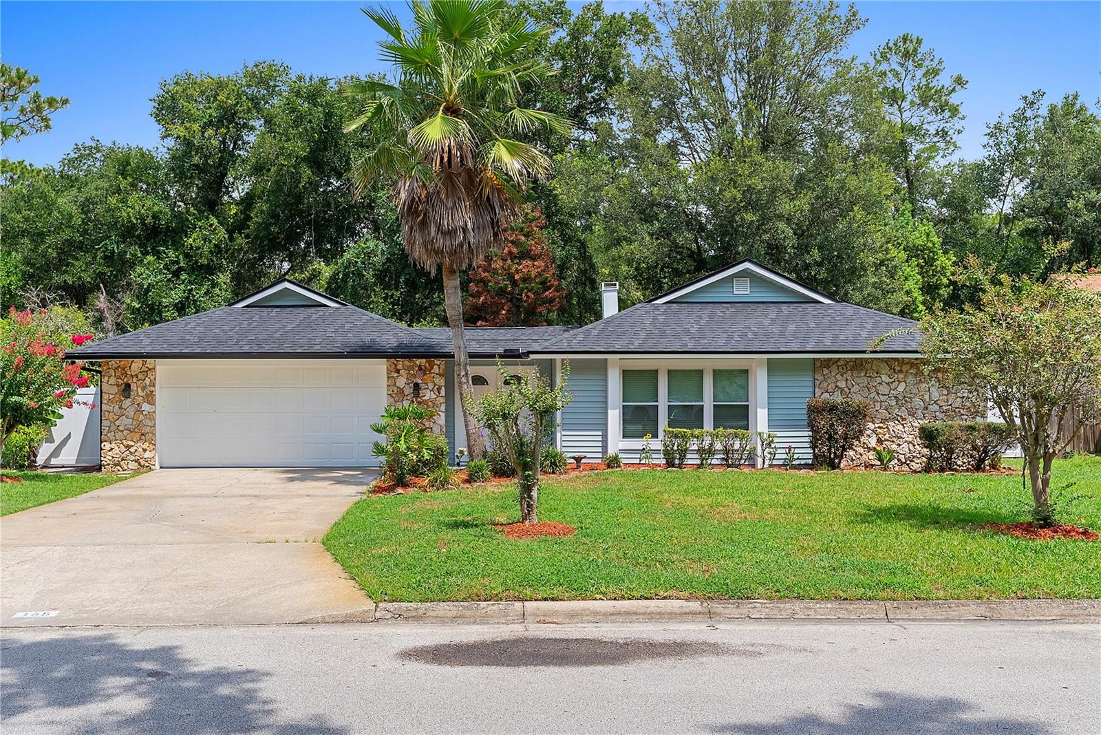 Residential in LONGWOOD