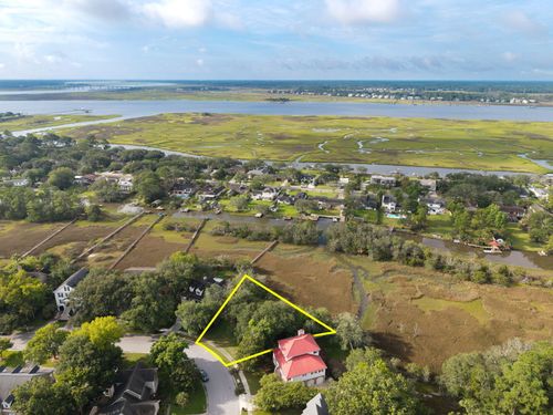 217 Marsh Oaks Drive, Charleston, SC, 29407 | Card Image