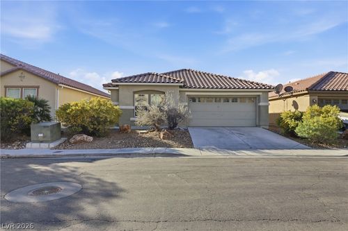 3333 Barada Heights Ave, North Las Vegas, NV, 89081-6532 | Card Image