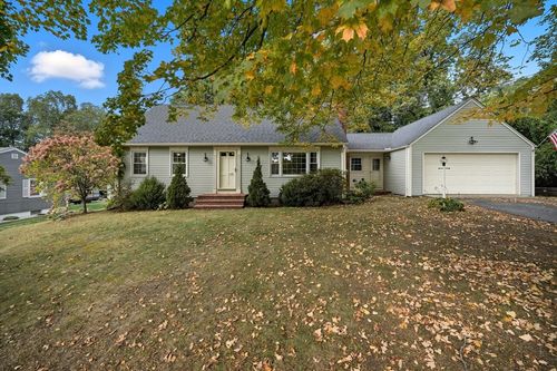 11 Hickory Hill Dr, Wilbraham, MA, 01095-1422 | Card Image