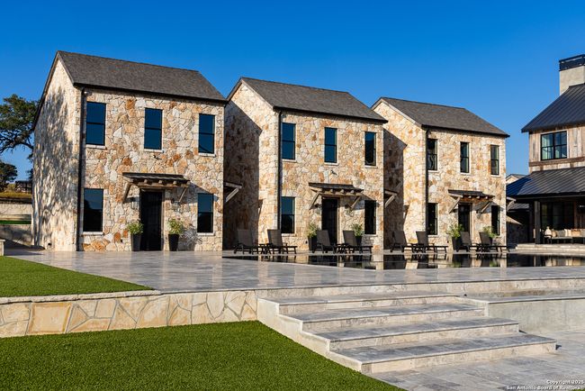 3288 Highway 39, Home with 14 bedrooms, 16 bathrooms and null parking in Hunt TX | Image 15
