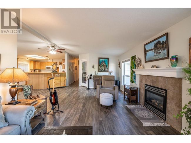 13 - 6688 Tronson Rd, House other with 3 bedrooms, 2 bathrooms and 1 parking in Vernon BC | Image 8