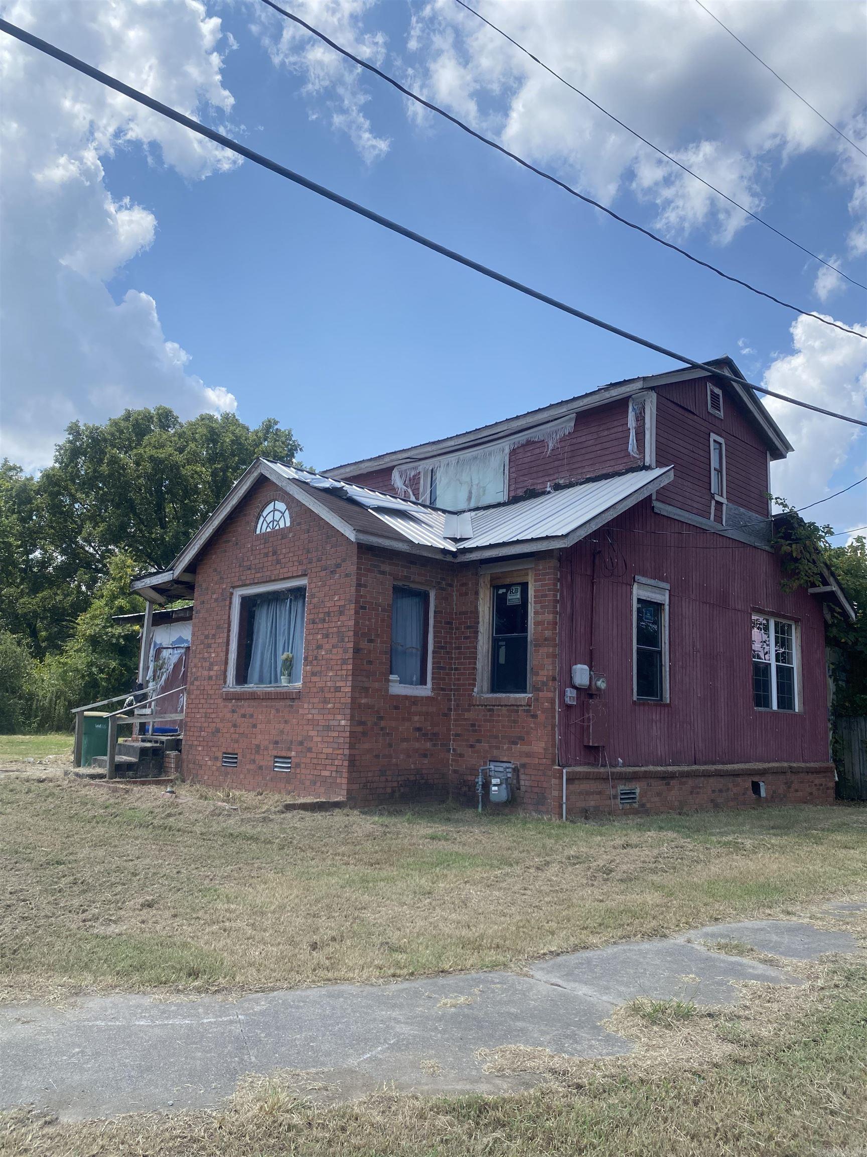 D St, North Little Rock, AR 72114 #1