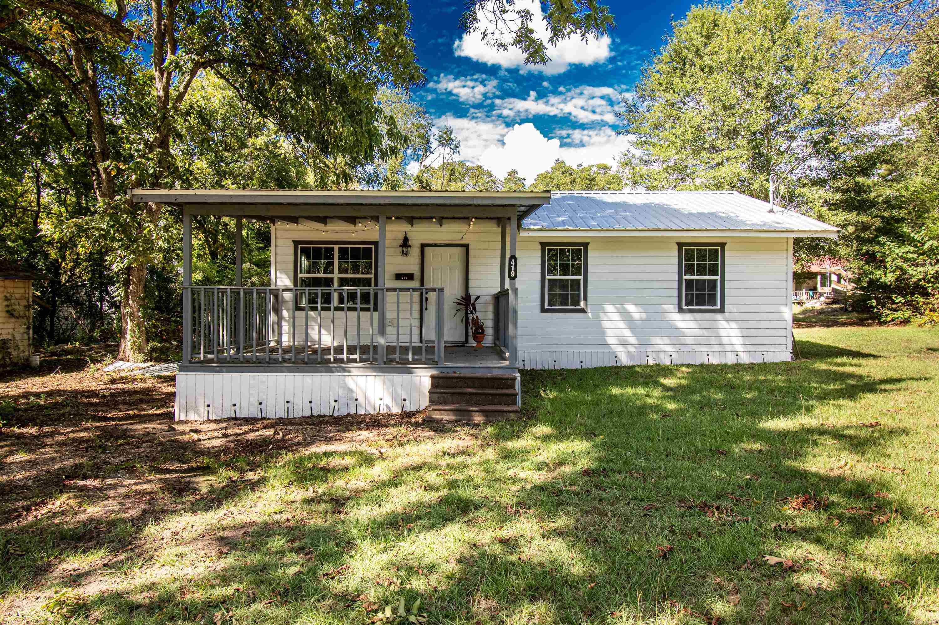 Jackson Ave, Monticello, AR 71655