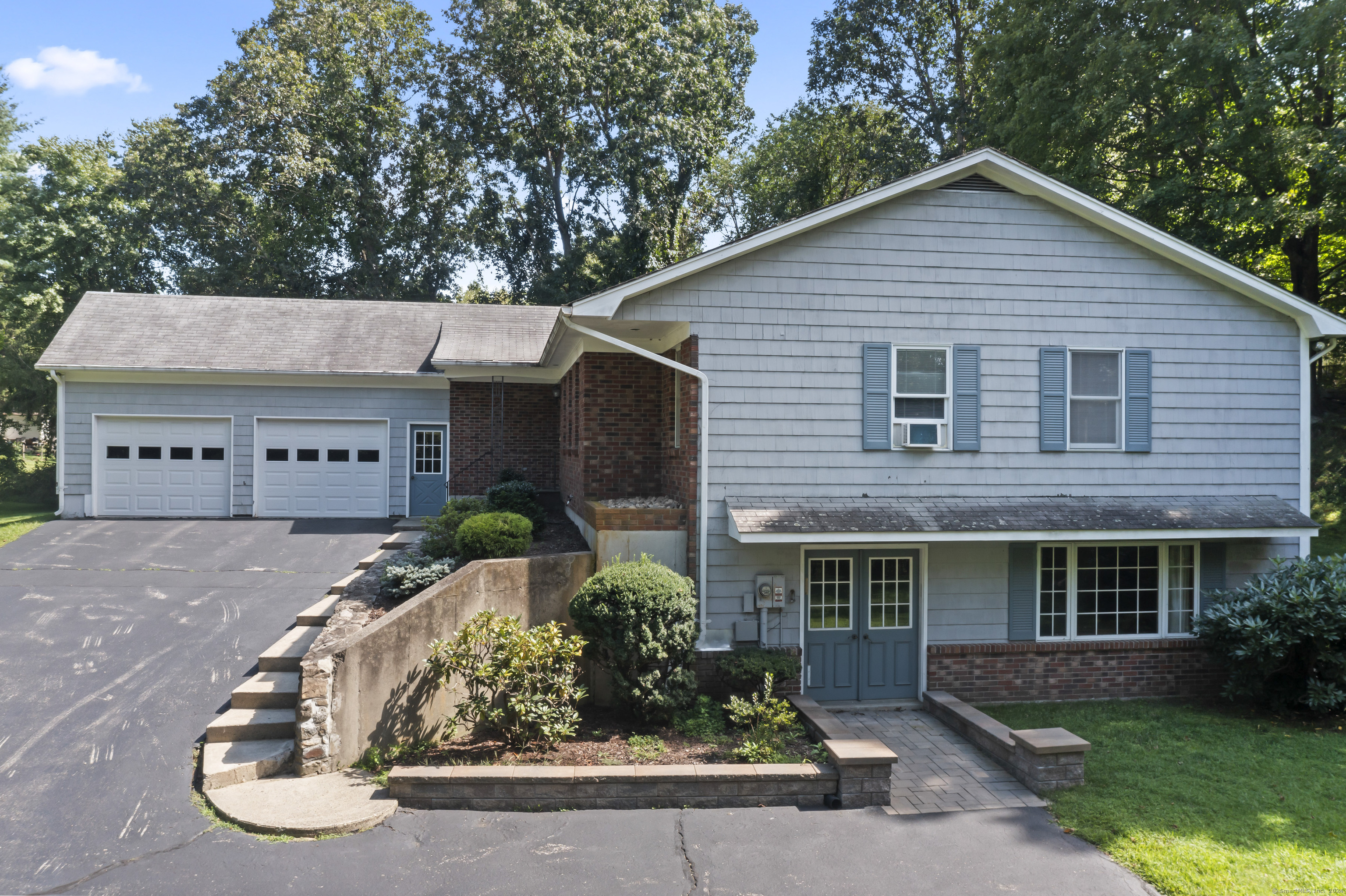 Rockwell Rd, Bethel, CT 06801