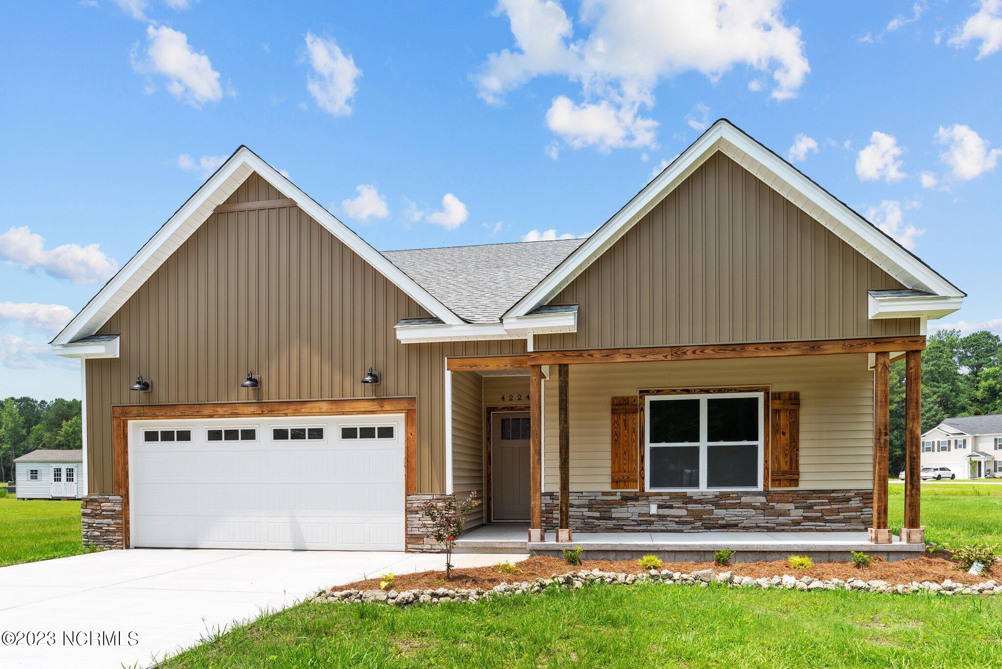 Pinewood Dr, Ayden, NC 28513