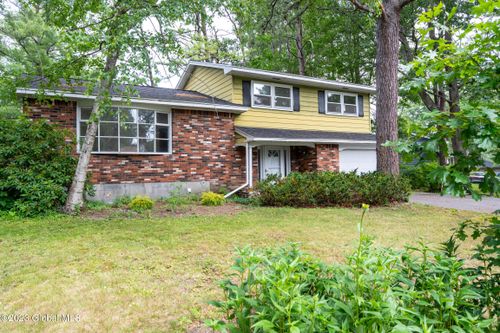 4 Ponderosa Drive, Voorheesville, NY, 12186 | Card Image