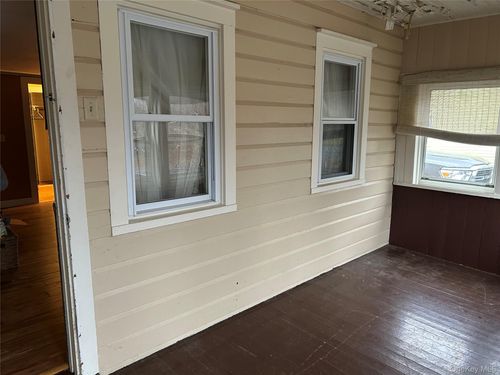 34 Myrtle Ave, Pine Plains, NY, 12567-5610 | Card Image