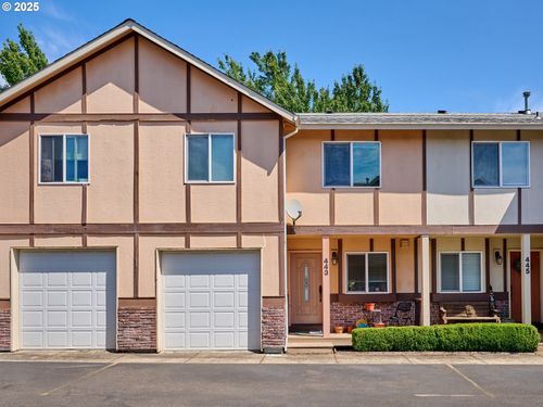 443 Harris Ln, Oregon City, OR, 97045-2834 | Card Image