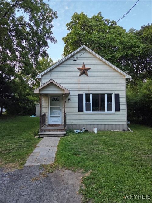 94 Bellevue Ave, Cheektowaga, NY, 14227-1640 | Card Image