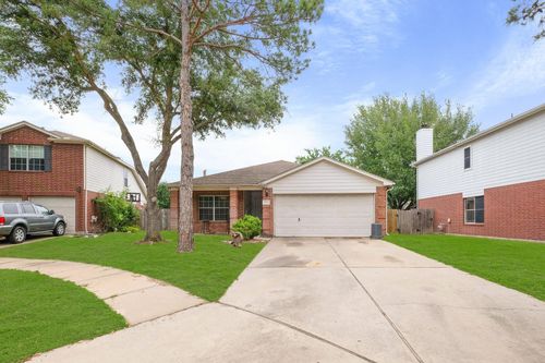 17538 S Summit Canyon Dr, Houston, TX, 77095-6949 | Card Image
