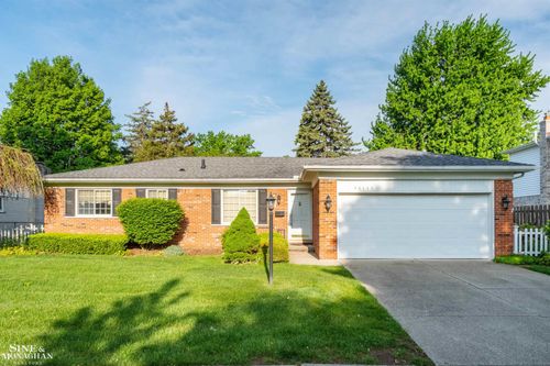 40127 Pallazo Drive, Clinton Charter Township, MI, 48038 | Card Image