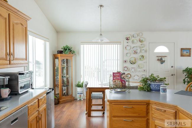 1027 E Butte Rd, House other with 3 bedrooms, 2 bathrooms and 1 parking in Menan ID | Image 7