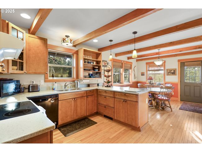 96 Pearce Rd, House other with 3 bedrooms, 2 bathrooms and 1 parking in White Salmon WA | Image 18