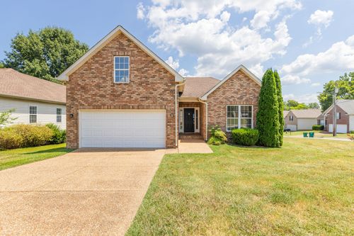 4013 Kristen St, Spring Hill, TN, 37174-5153 | Card Image