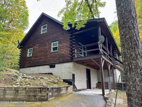 42 Potter Brook Road, Warrensburg, NY, 12885 | Card Image