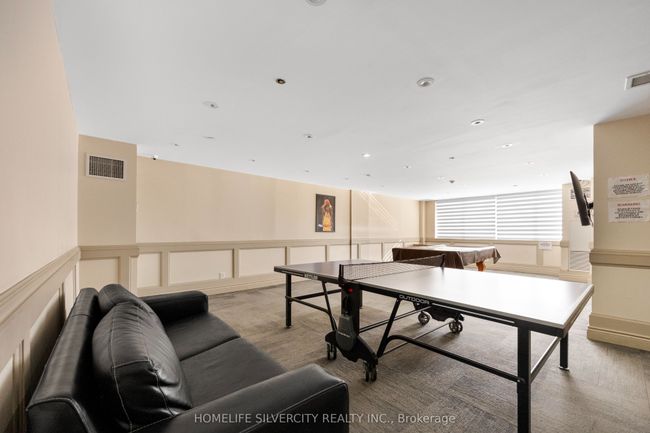 913 - 145 Hillcrest Ave, Condo with 3 bedrooms, 2 bathrooms and 1 parking in Mississauga ON | Image 37