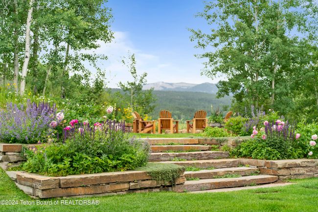 2815 Black Sheep Farm Rd, House other with 4 bedrooms, 5 bathrooms and null parking in Alta WY | Image 30