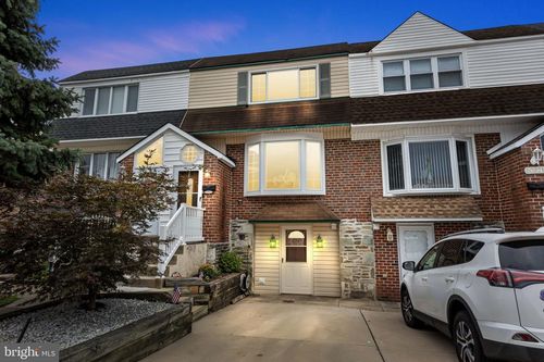 10823 Perrin Rd, PHILADELPHIA, PA, 19154-3923 | Card Image