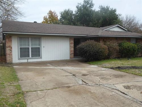 428 Birchwood Circle, Mesquite, TX, 75149 | Card Image