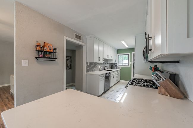 600 Brookfield Dr, House other with 3 bedrooms, 2 bathrooms and null parking in Hurst TX | Image 14