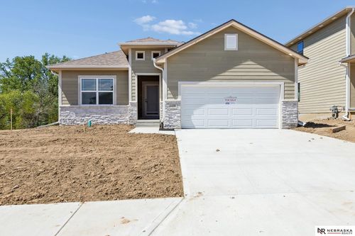 11306 Portage Cir, Papillion, NE, 68046-3347 | Card Image