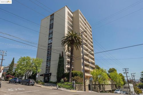 apt-201-320 Lee St, Oakland, CA, 94610-4321 | Card Image