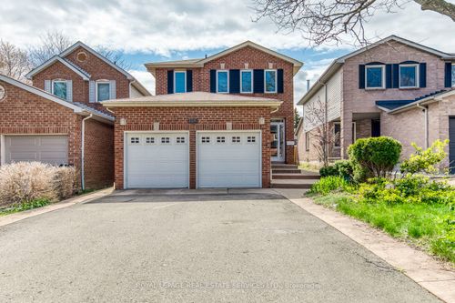 3390 Chartrand Cres, Mississauga, ON, L5L4C4 | Card Image