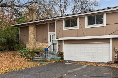 7525 Zinnia Way, Maple Grove, MN, 55311 | Card Image