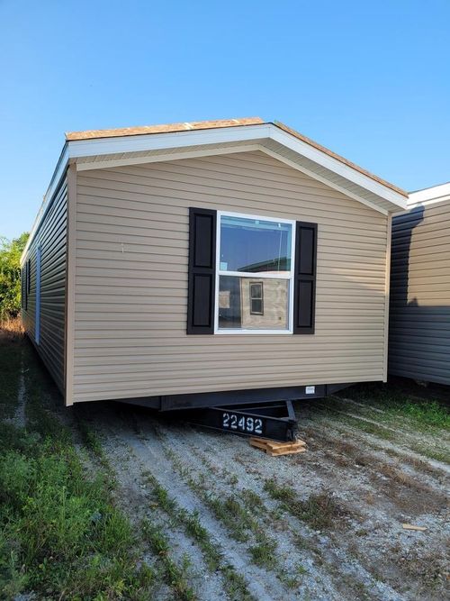 lot-20-10211 W Greenfield Ave, WEST ALLIS, WI, 53214-3912 | Card Image