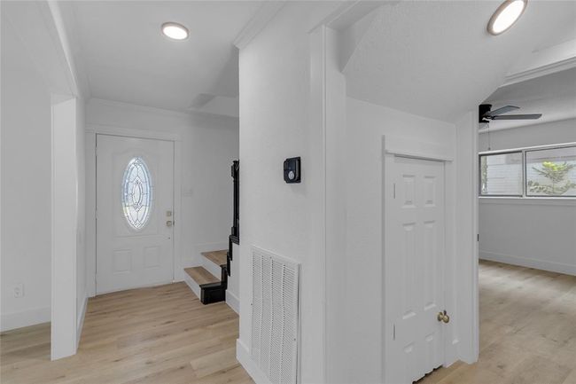 11531 Colonial Trail Dr, House other with 4 bedrooms, 3 bathrooms and 2 parking in Houston TX | Image 4