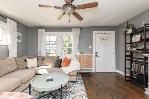 1927 Gerrard Ave, Speedway, IN, 46224-5619 | Card Image