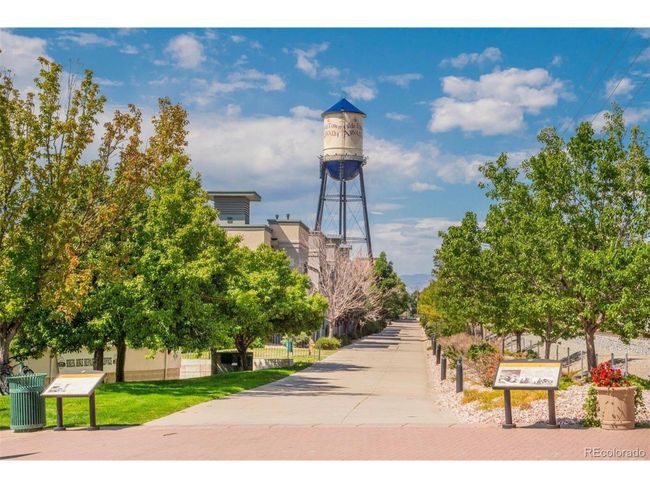 8408 W 52 Nd Ave, Townhouse with 2 bedrooms, 3 bathrooms and null parking in Arvada CO | Image 33