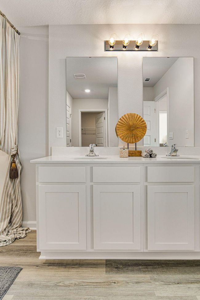 Model Home Photos | Image 18