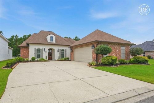 6540 White Oleander Cir W, Lake Charles, LA, 70605-0376 | Card Image