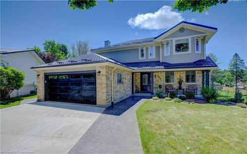 284 Forest Rd, Forest, ON, N0N | Card Image