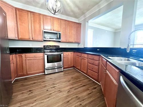 3432 Five Gait Trl, Virginia Beach, VA, 23453-2500 | Card Image