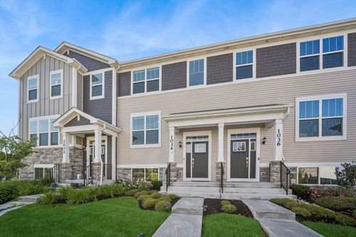 1034 Atterberg Rd, South Elgin, IL, 60177-1777 | Card Image