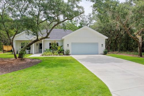 335 J Hunters Way S, Freeport, FL, 32439-2975 | Card Image