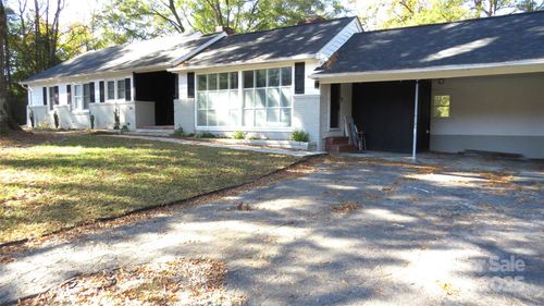 2104 Hillcrest Ave, Albemarle, NC, 28001-6232 | Card Image