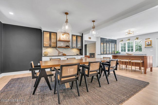 Dining area | Image 12