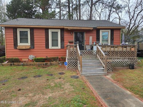 315 Boling St, Jackson, MS, 39209-3351 | Card Image