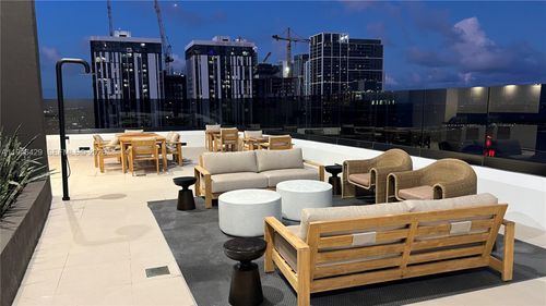 apt-212-225 N Miami Ave, Miami, FL, 33128-1969 | Card Image