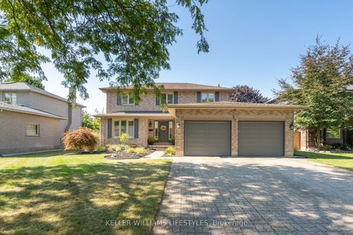 47 Hummingbird Cres, London, ON, N6J4M3 | Card Image