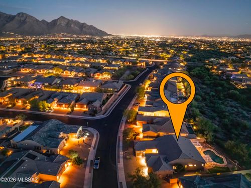12947 N Morgan Ranch Rd, Oro Valley, AZ, 85755-6716 | Card Image