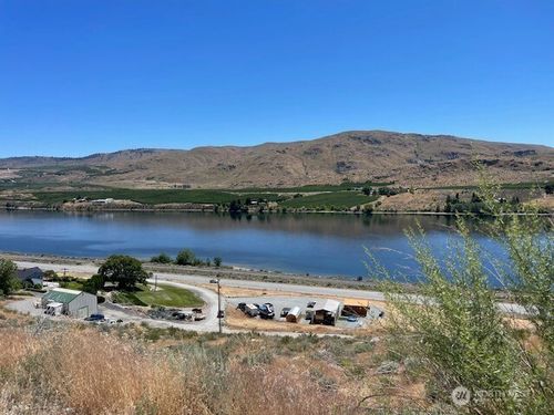 37 Osprey Nest Rd, Pateros, WA, 98846-8000 | Card Image
