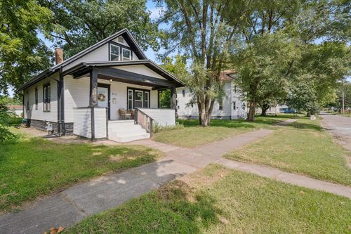913 12th Ave, Rock Island, IL, 61201-2332 | Card Image